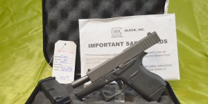 Glock 43 9mm LIKE NEW  