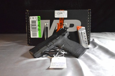 Smith & Wesson MP45 shield 2.0  LIKE NEW 
